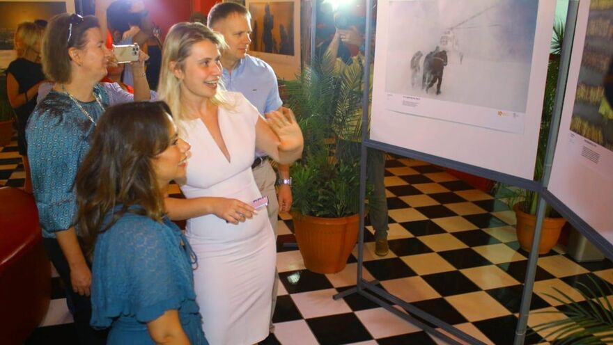Открытие экспозиции работ лауреатов Фотоконкурса имени А. Стенина в Никарагуанской национальной Синематеке, Манагуа.