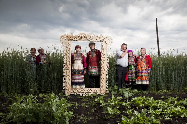 Mari people in the Ural region wearing traditional costumnes