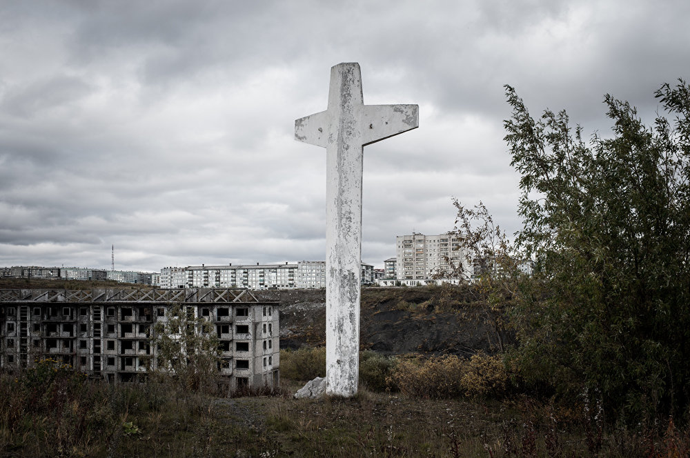 The capital of a disappearing world (long-term project)  