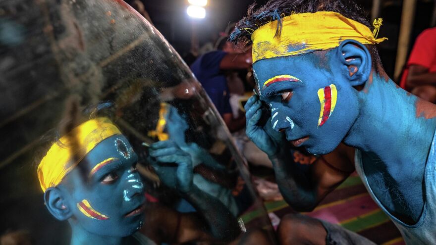 The Dance of Hunger and Holiness