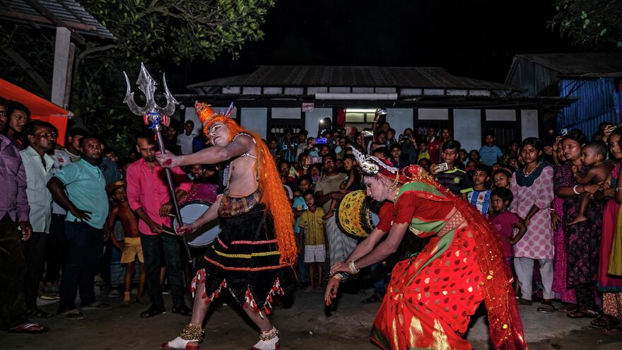 The Dance of Hunger and Holiness