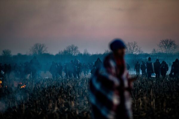 Asylum seekers on move to reach Europe