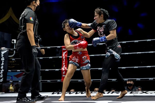 Muay Thai, Tradition vs Safety